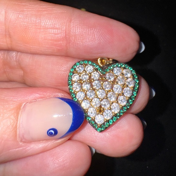 Tova Malibu green heart necklace - Picture 4 of 6